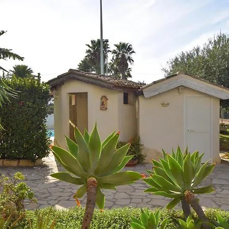 Nyaraló Gorgeous In Noto